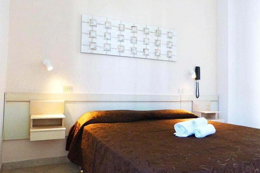 Hotel D'Annunzio Cattolica Bagian luar foto